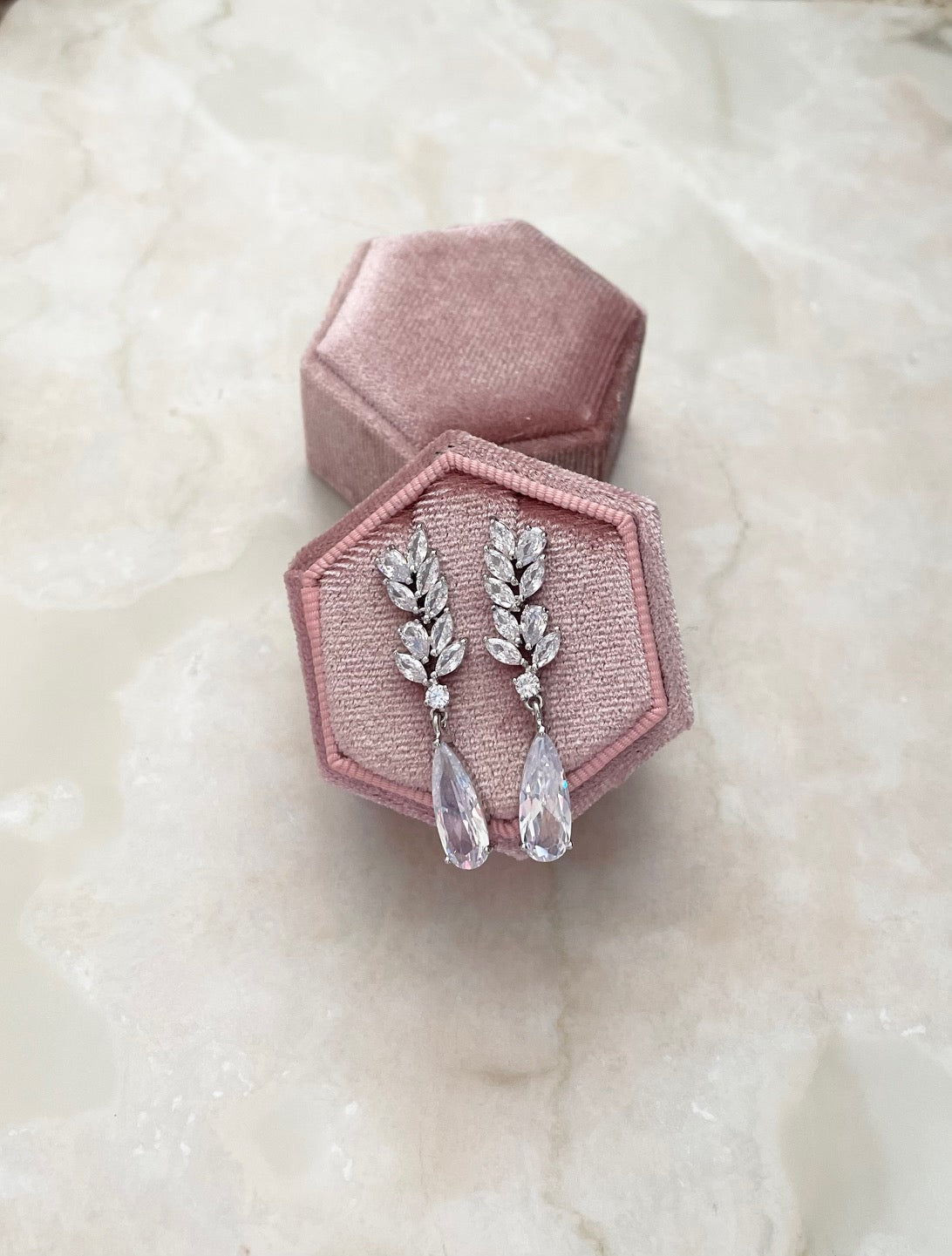 Victoria earrings