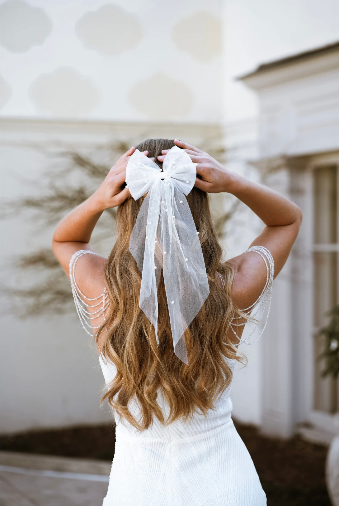 Nadia bow