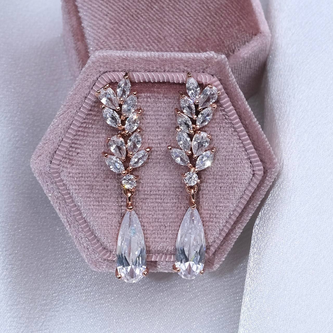 Earrings Teardrop